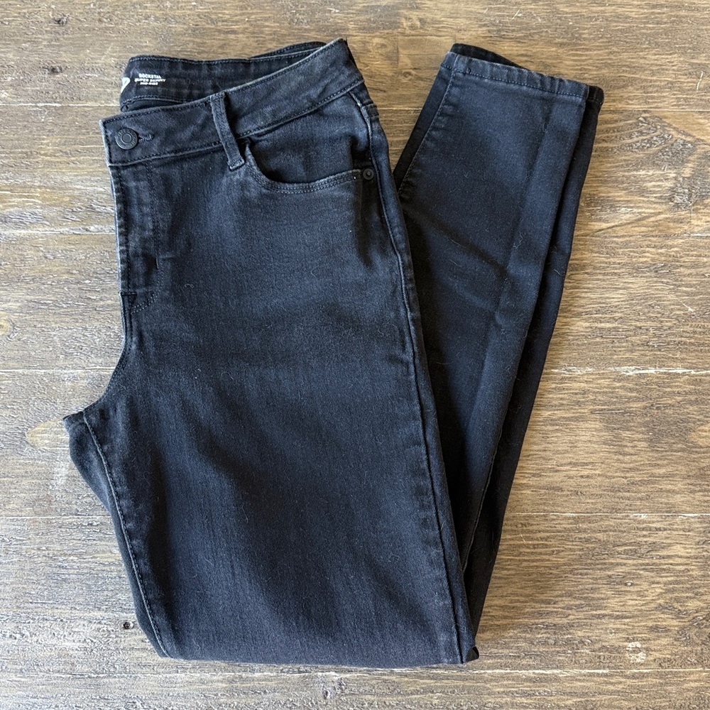 Old Navy Rockstar Super Skinny High Rise Black Jeans